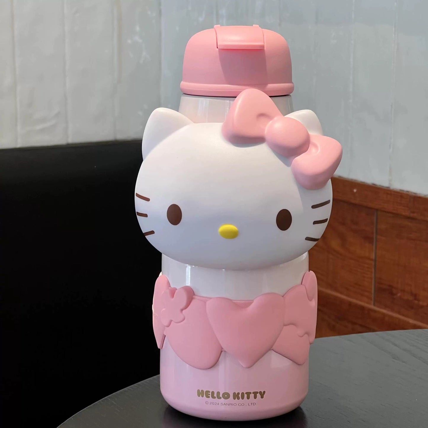 Kitty charm bottle